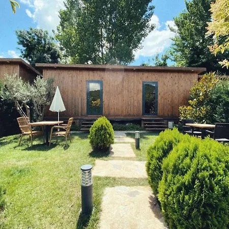 Pamera Garden 5*