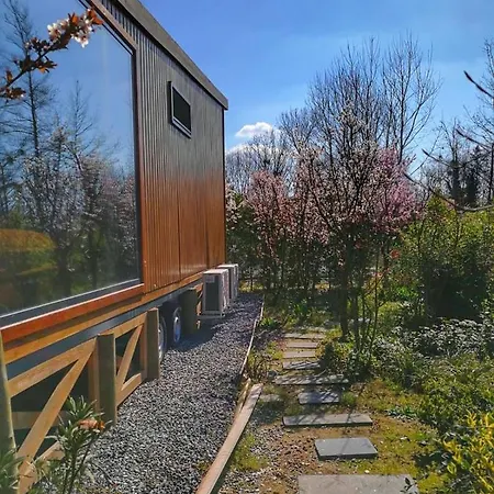 Hotel Pamera Garden
